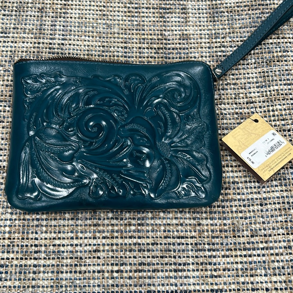 Patricia Nash wristlet gorgeous NWT